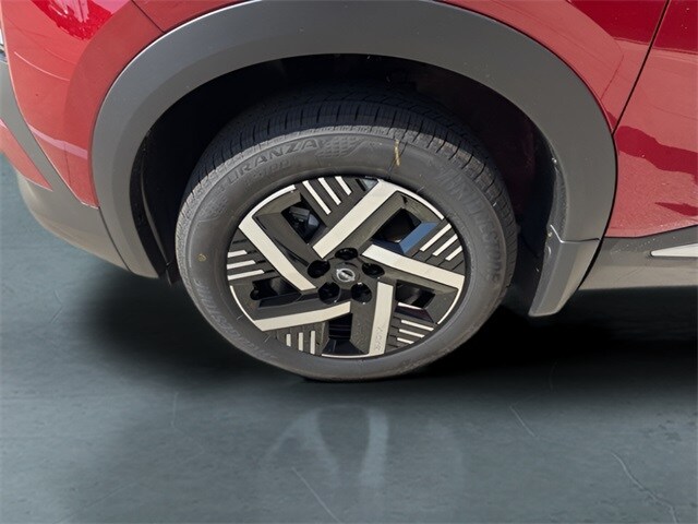 2026 Nissan Kicks SV photo 3