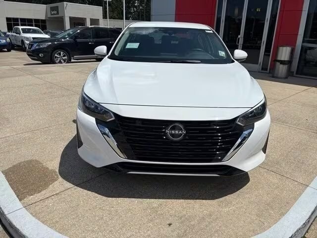 2025 Nissan Sentra S photo 2
