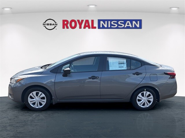 2025 Nissan Versa 1.6 S photo 4