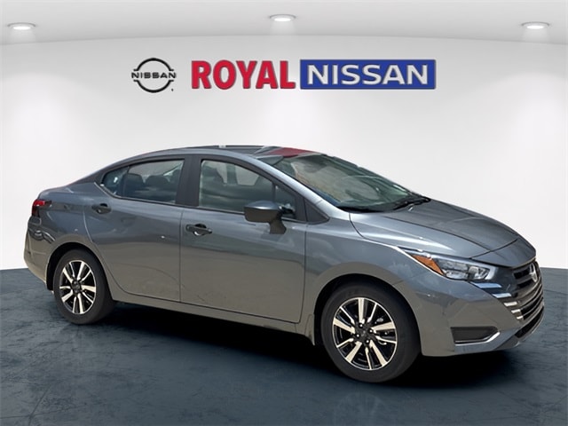 2025 Nissan Versa Sedan S's photo