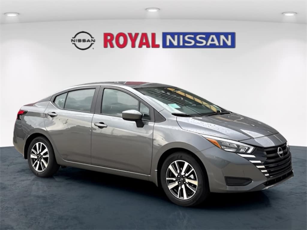 New 2025 Nissan Versa 1.6 SV Sedan