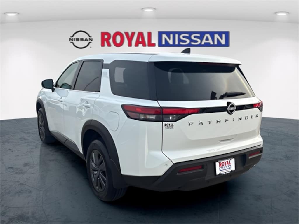 New 2025 Nissan Pathfinder S SUV