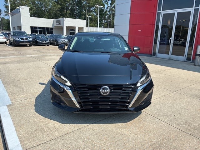 2025 Nissan Altima 2.5 S photo 2