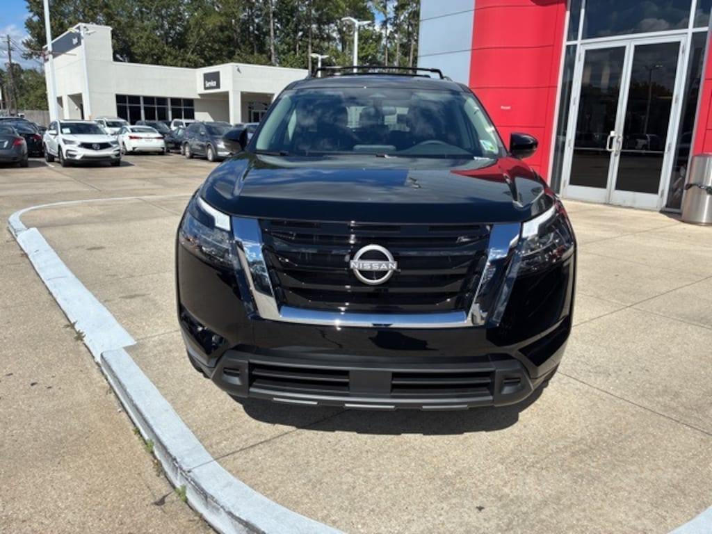 New 2025 Nissan Pathfinder SV SUV