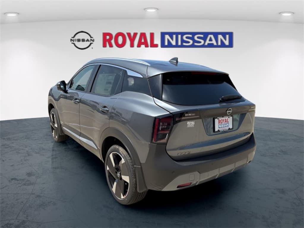 New 2025 Nissan Kicks SR SUV