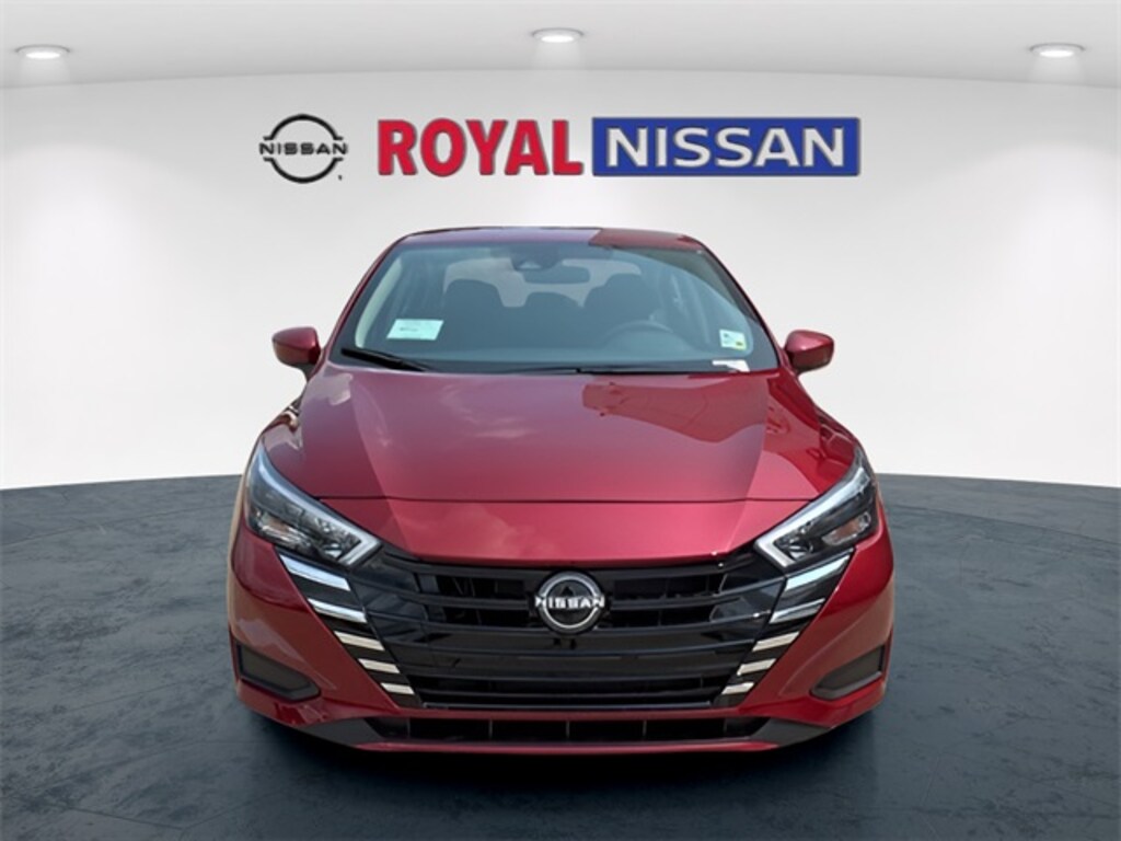 New 2025 Nissan Versa 1.6 SV Sedan
