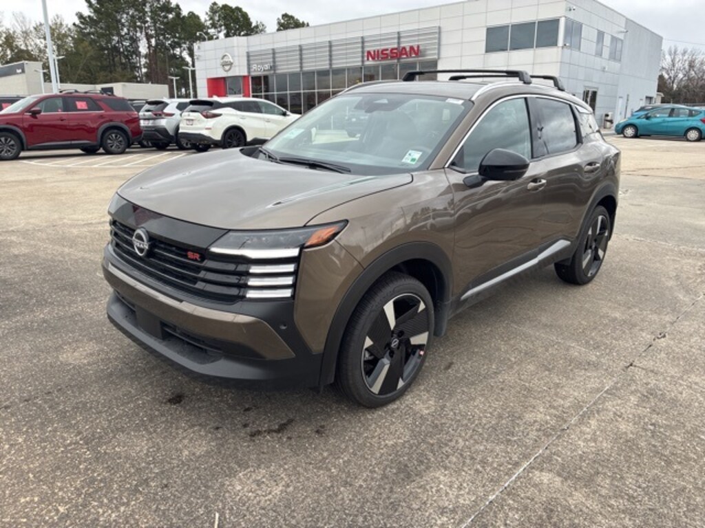 New 2026 Nissan Kicks SR SUV