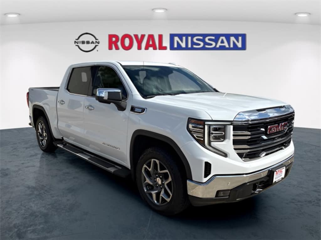 Used 2022 GMC Sierra 1500 SLT Truck