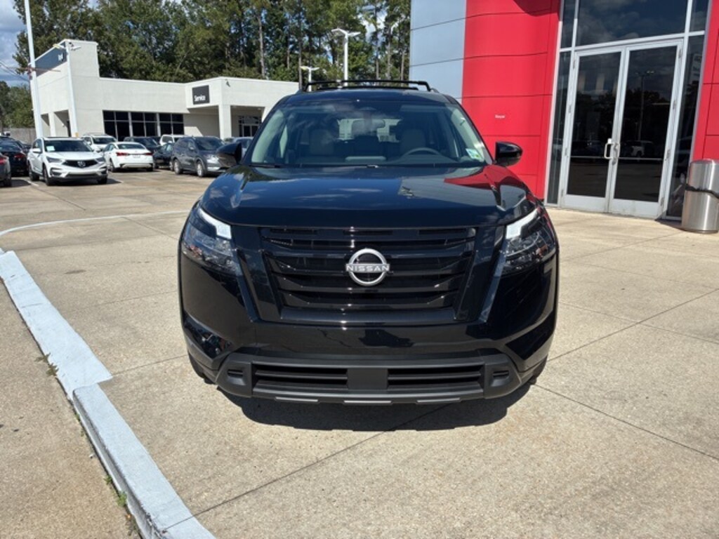 New 2025 Nissan Pathfinder SV SUV