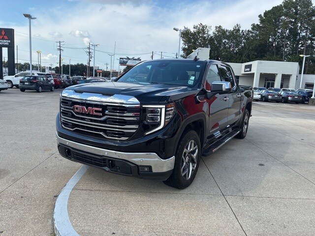 2024 Gmc Sierra 1500 SLT photo 3