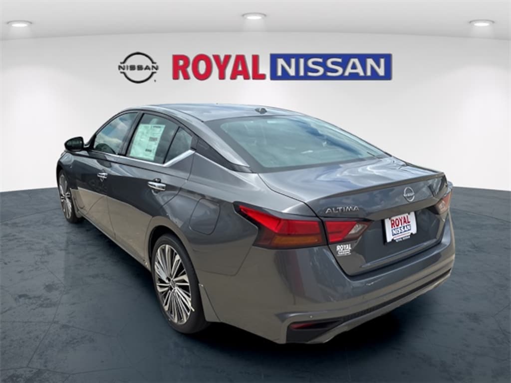 New 2025 Nissan Altima 2.5 SL Sedan