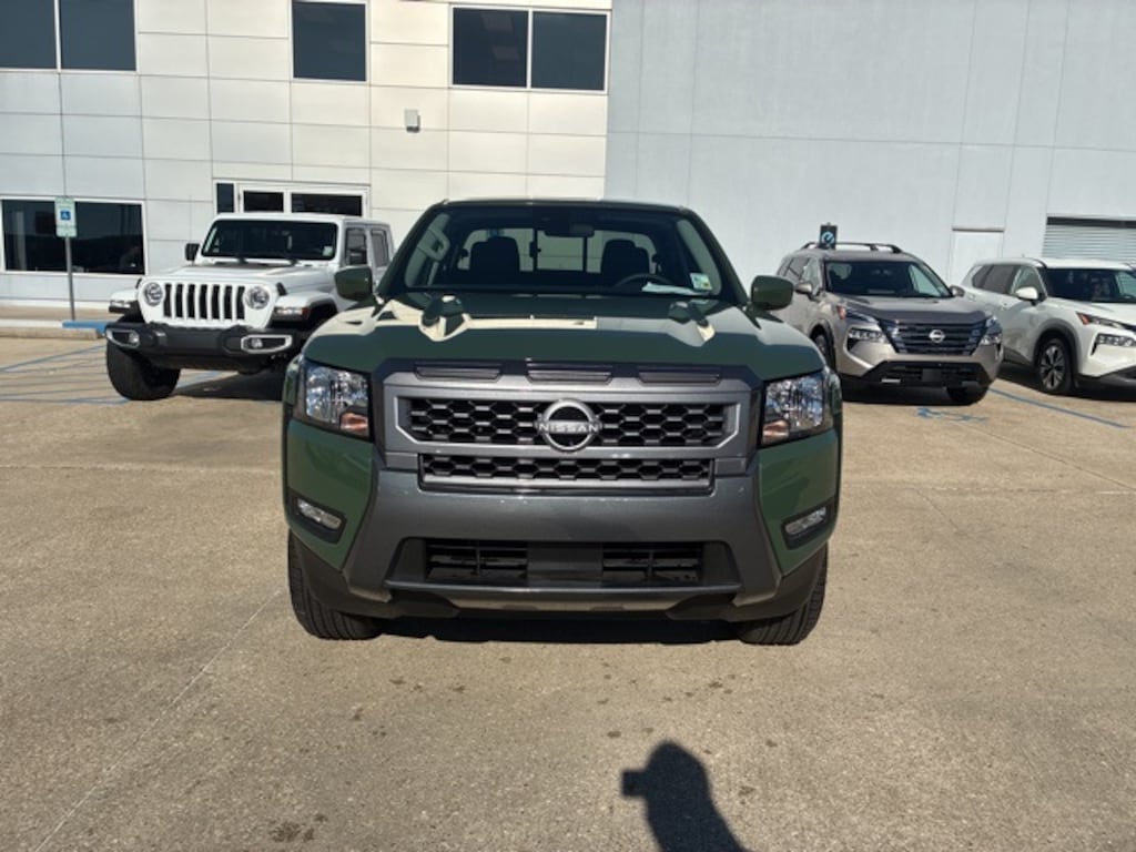 New 2025 Nissan Frontier SV Truck