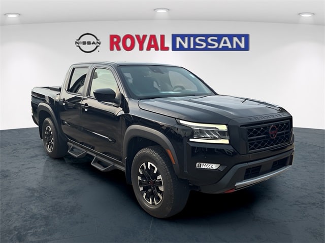 2023 Nissan Frontier PRO-4X's photo