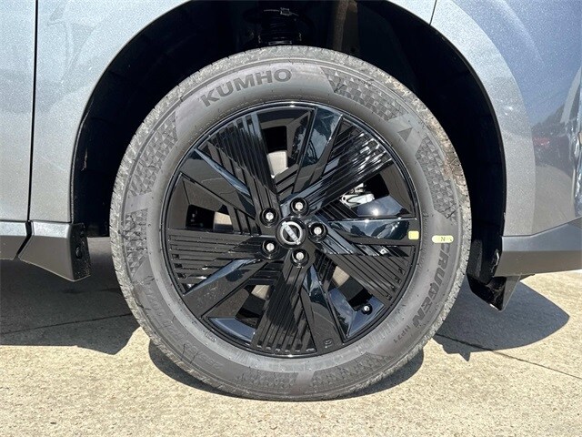 2025 Nissan Murano SV photo 3