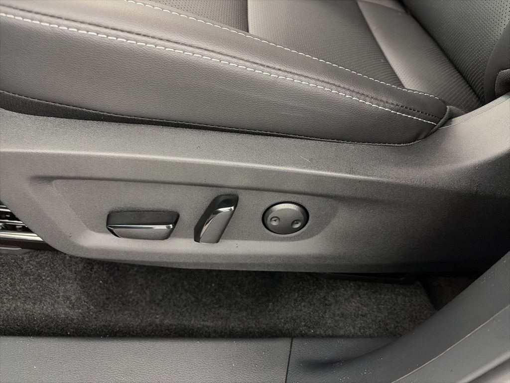 2026 Nissan Murano SL - Photo 13