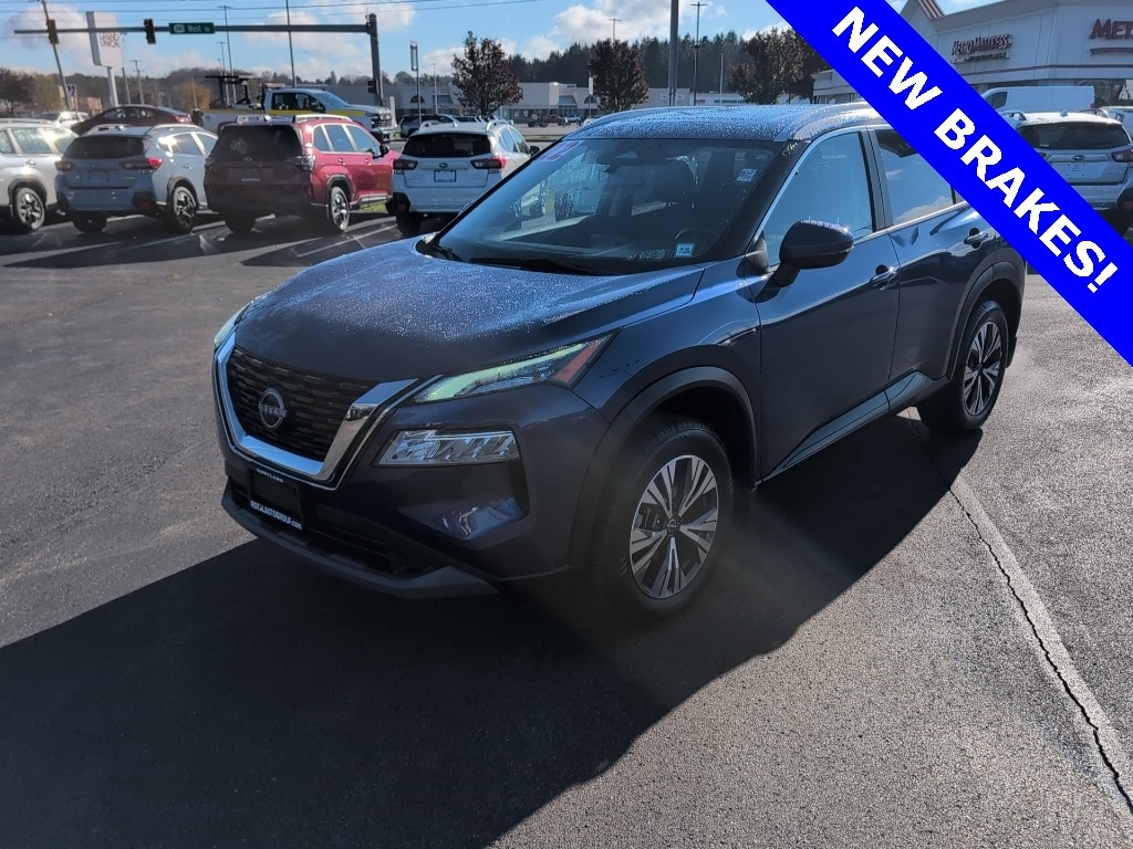 Used 2022 Nissan Rogue SV SUV