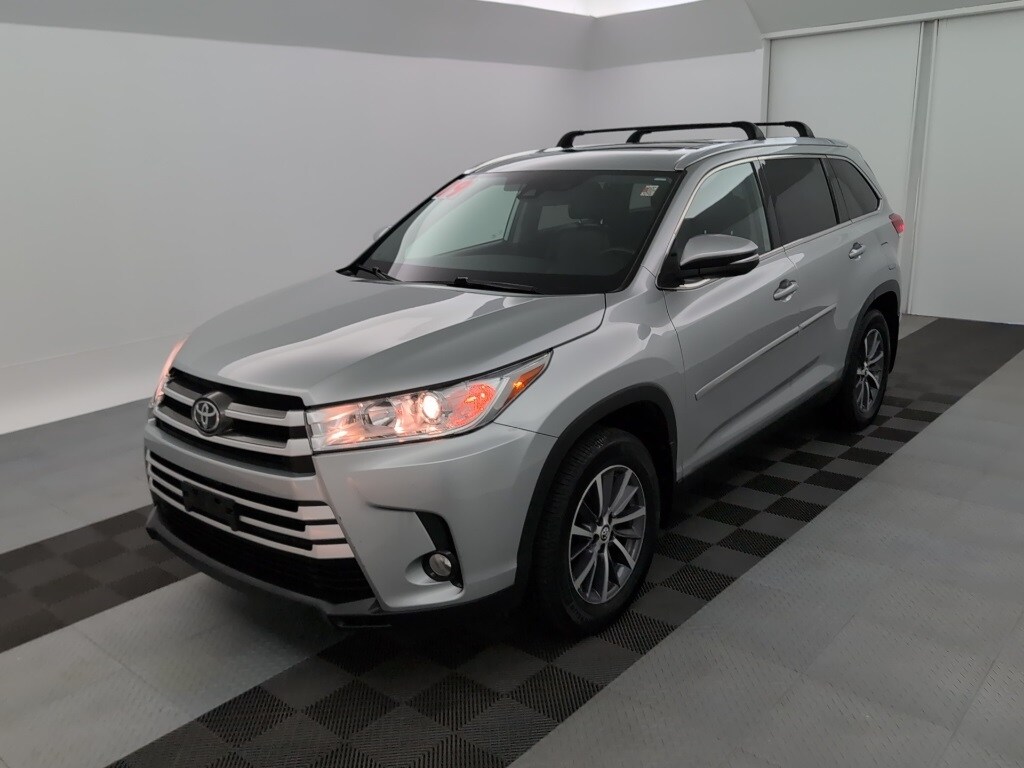 Used 2019 Toyota Highlander SUV
