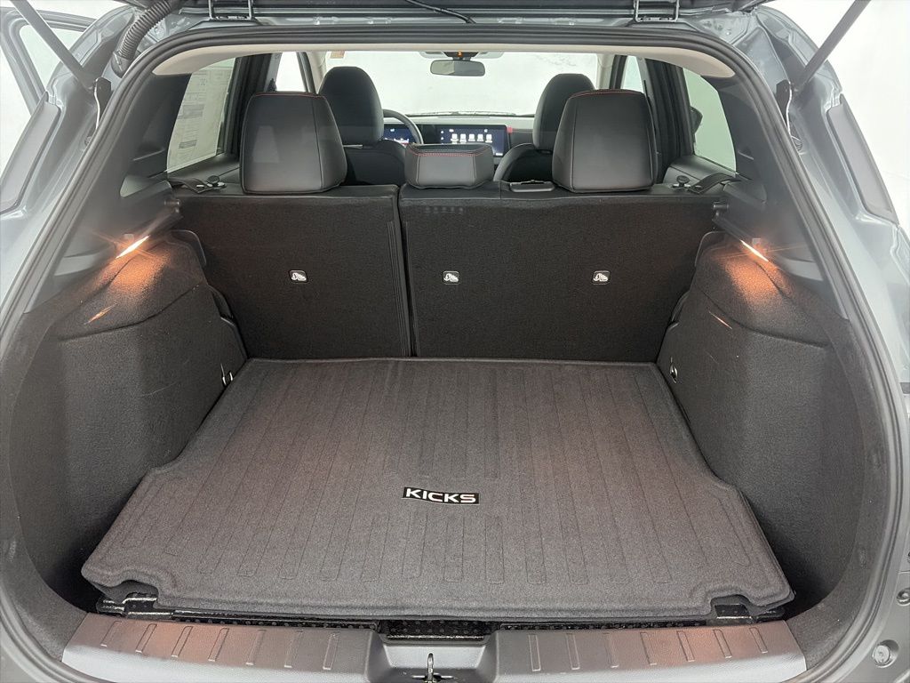 2026 Nissan KICKS SR AWD - Photo 31