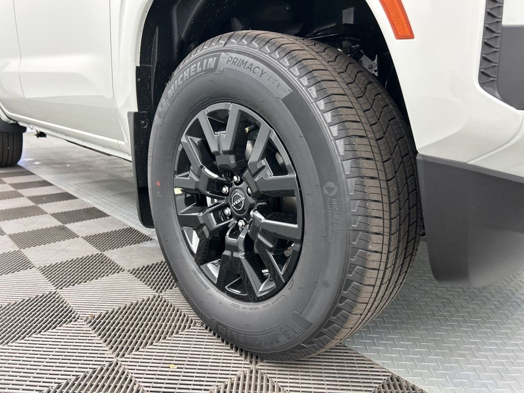 New 2026 Nissan Frontier SV Truck Crew Cab