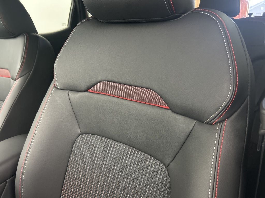 2026 Nissan KICKS SR AWD - Photo 13