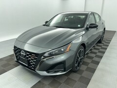 2025 Nissan Altima SR Sedan