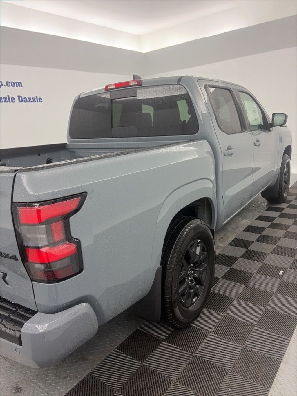 New 2026 Nissan Frontier SV Truck Crew Cab