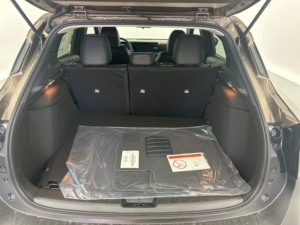 2026 Nissan KICKS SR AWD - Photo 8
