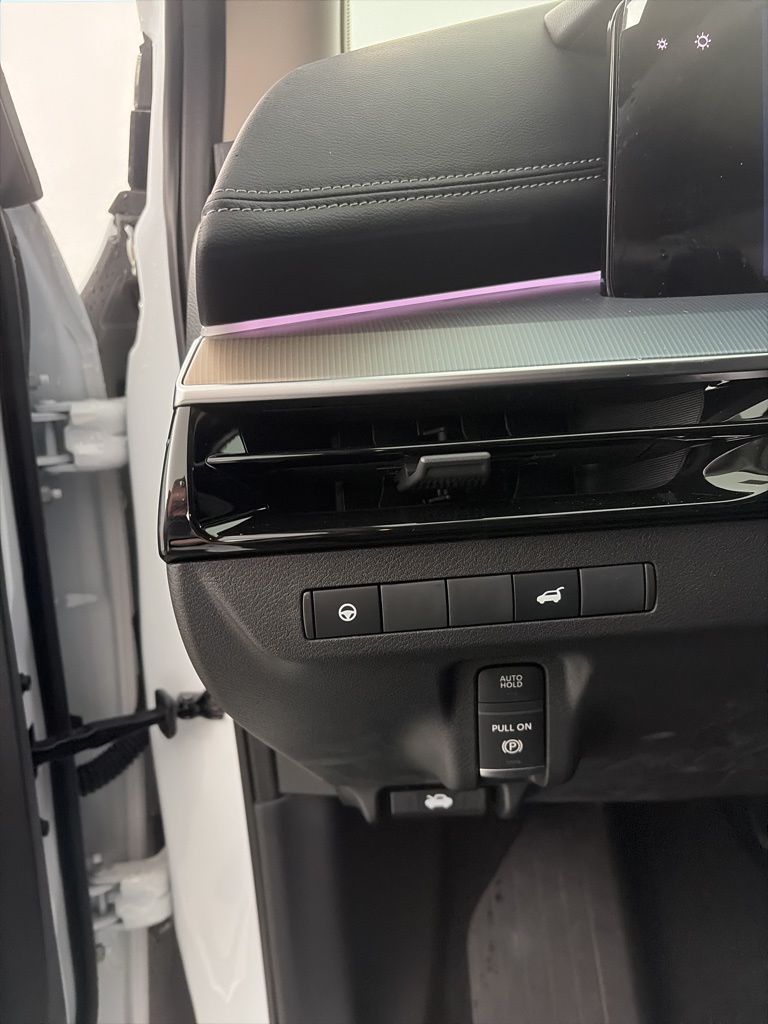 2026 Nissan Murano SL - Photo 16
