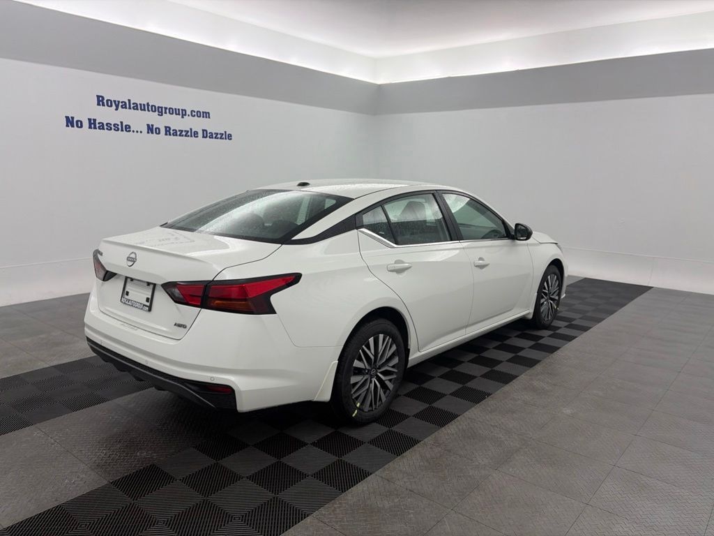 New 2026 Nissan Altima SV Sedan