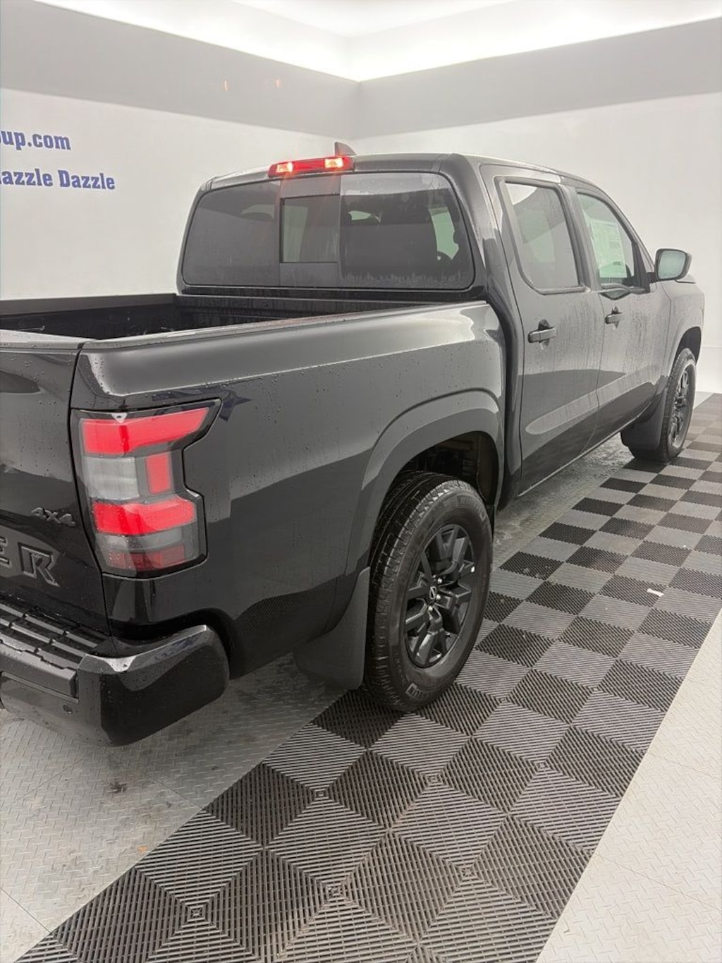 New 2026 Nissan Frontier SV Truck Crew Cab