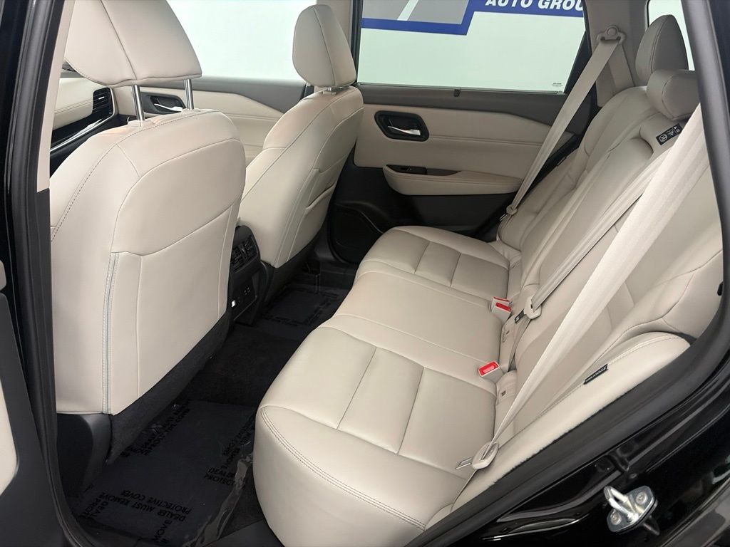 2023 Nissan Rogue SL - Photo 27