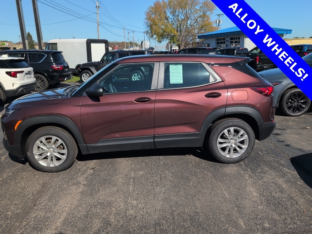 Used 2023 Chevrolet Trailblazer LS SUV
