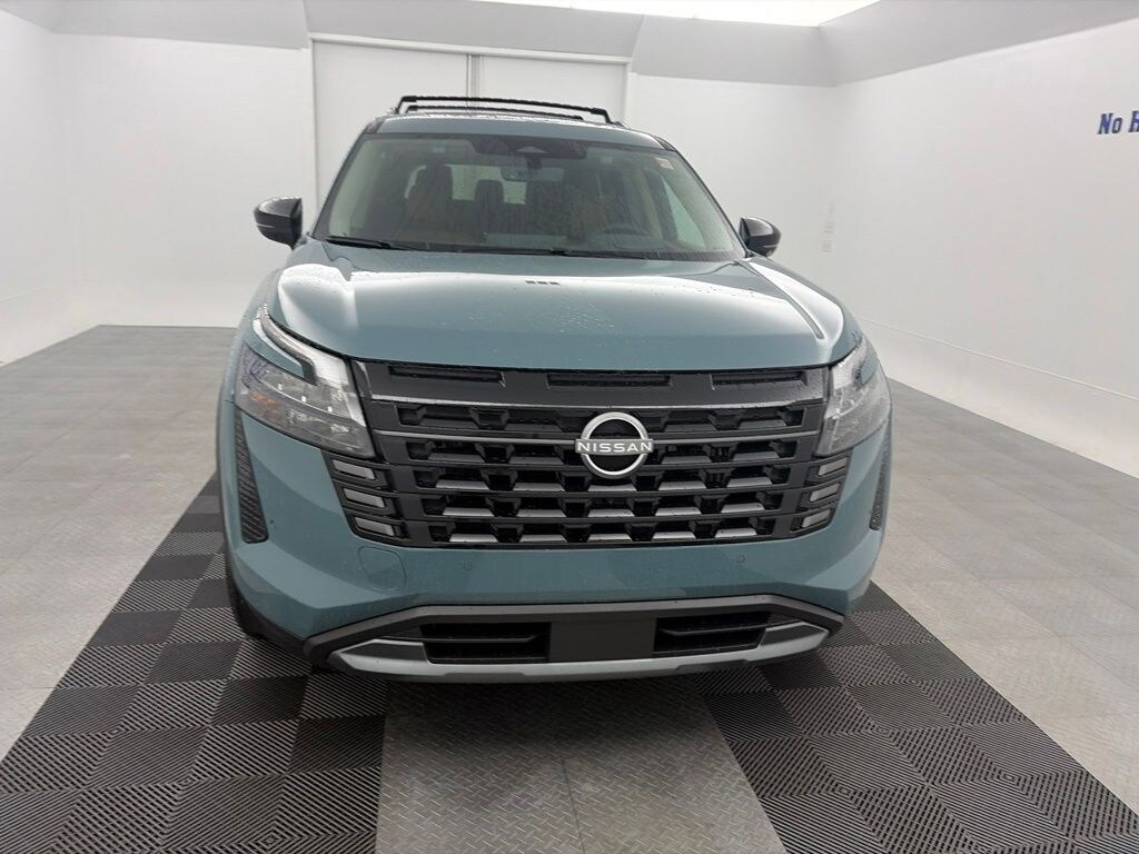 New 2026 Nissan Pathfinder Platinum SUV