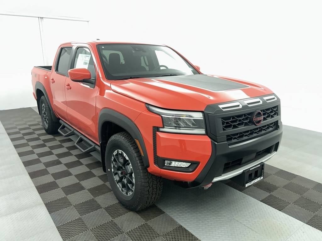 New 2025 Nissan Frontier PRO-4X Truck Crew Cab