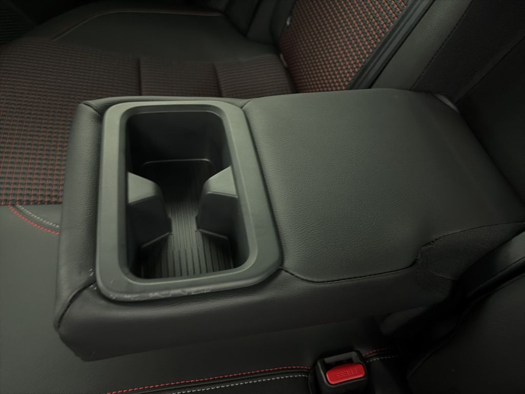 2026 Nissan KICKS SR AWD - Photo 30