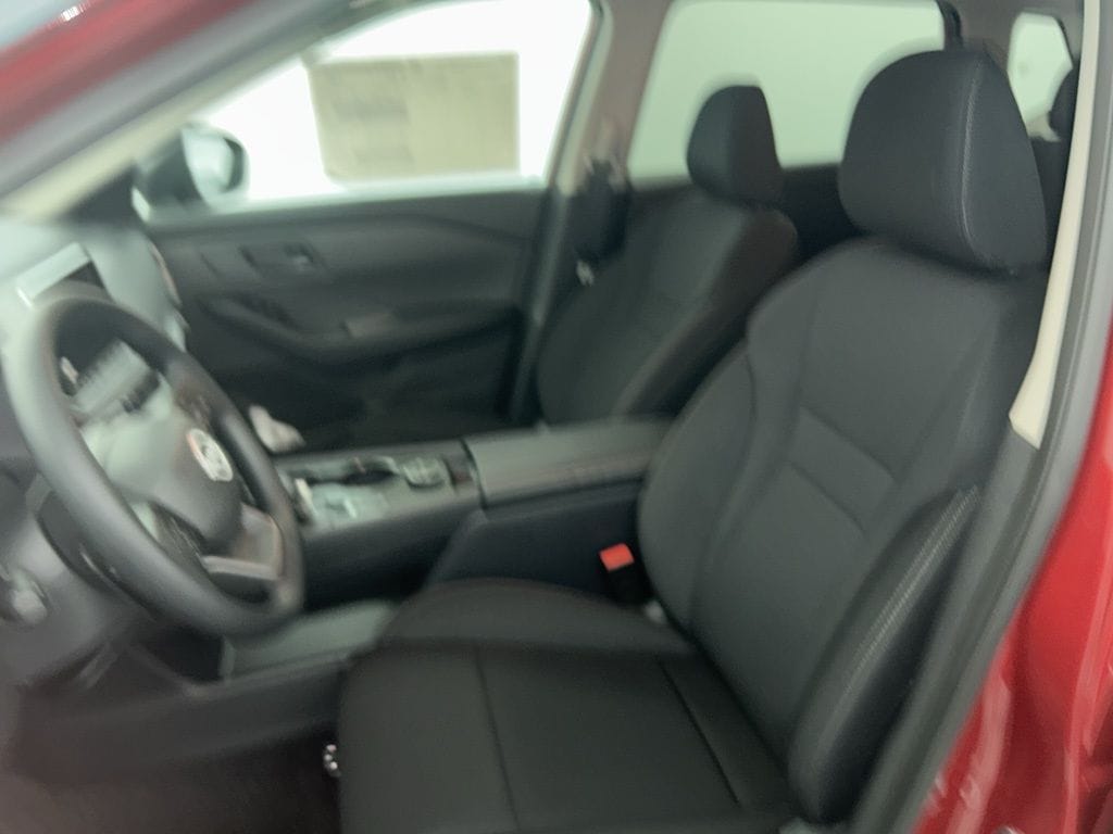 2026 Nissan Rogue S - Photo 9