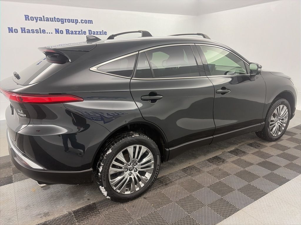 Used 2022 Toyota Venza XLE SUV