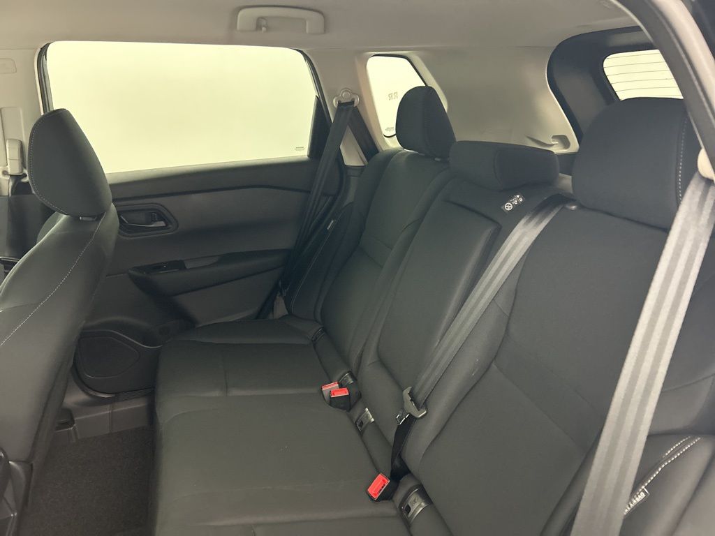 2026 Nissan Rogue S - Photo 10