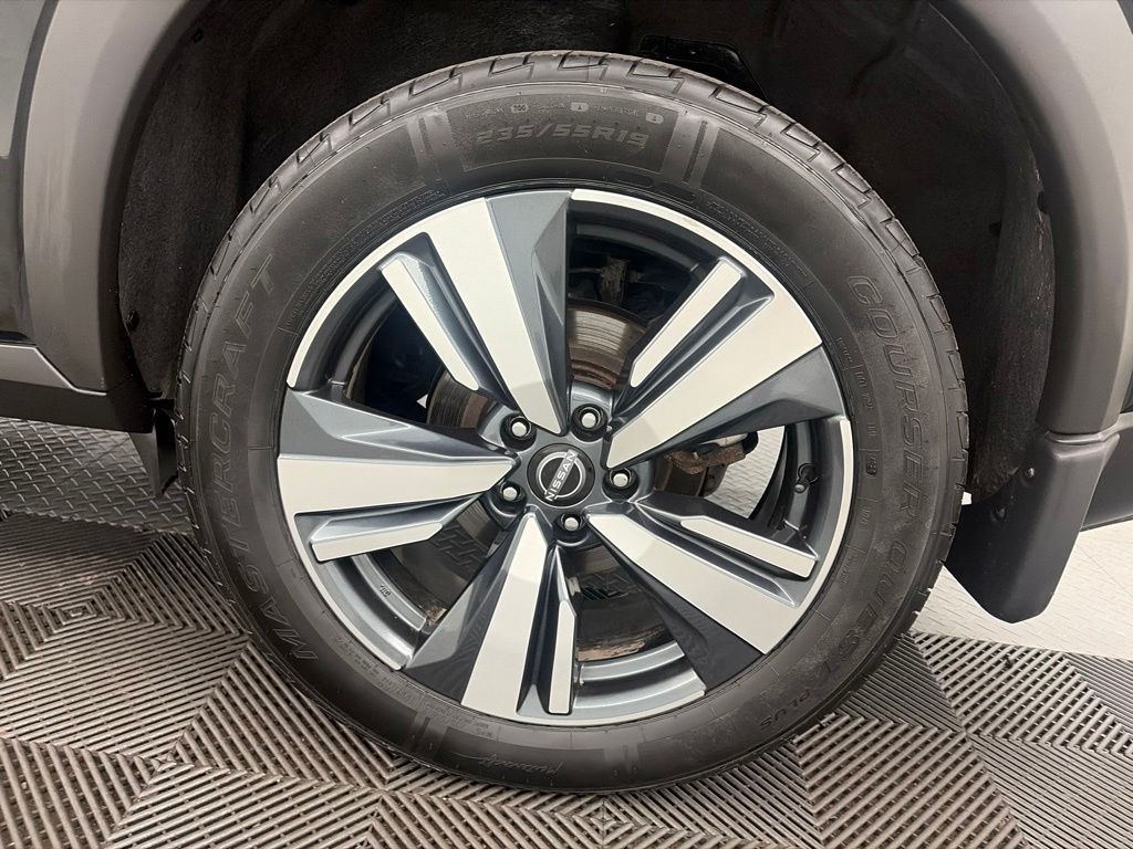 2023 Nissan Rogue SL - Photo 8