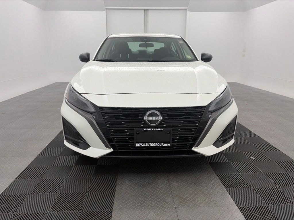 New 2026 Nissan Altima SV Sedan