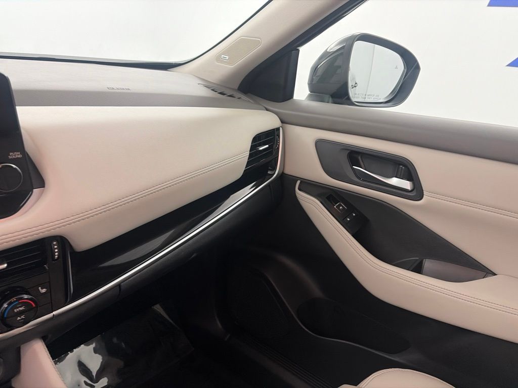 2023 Nissan Rogue SL - Photo 17
