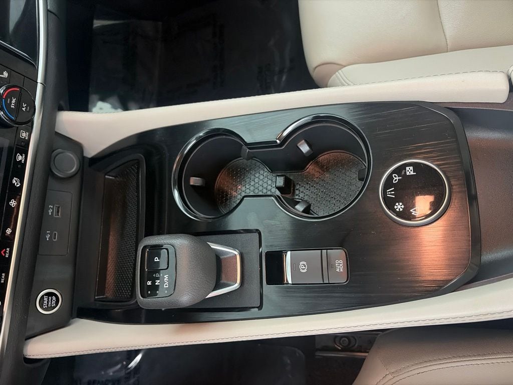 2023 Nissan Rogue SL - Photo 18