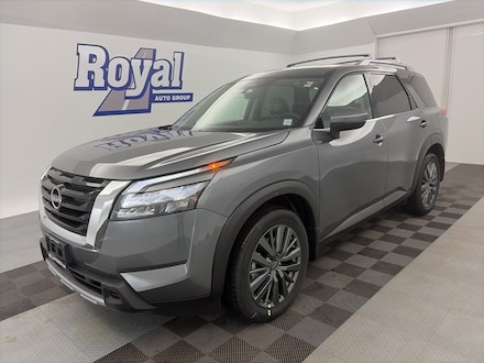 2025 Nissan Pathfinder SL SUV