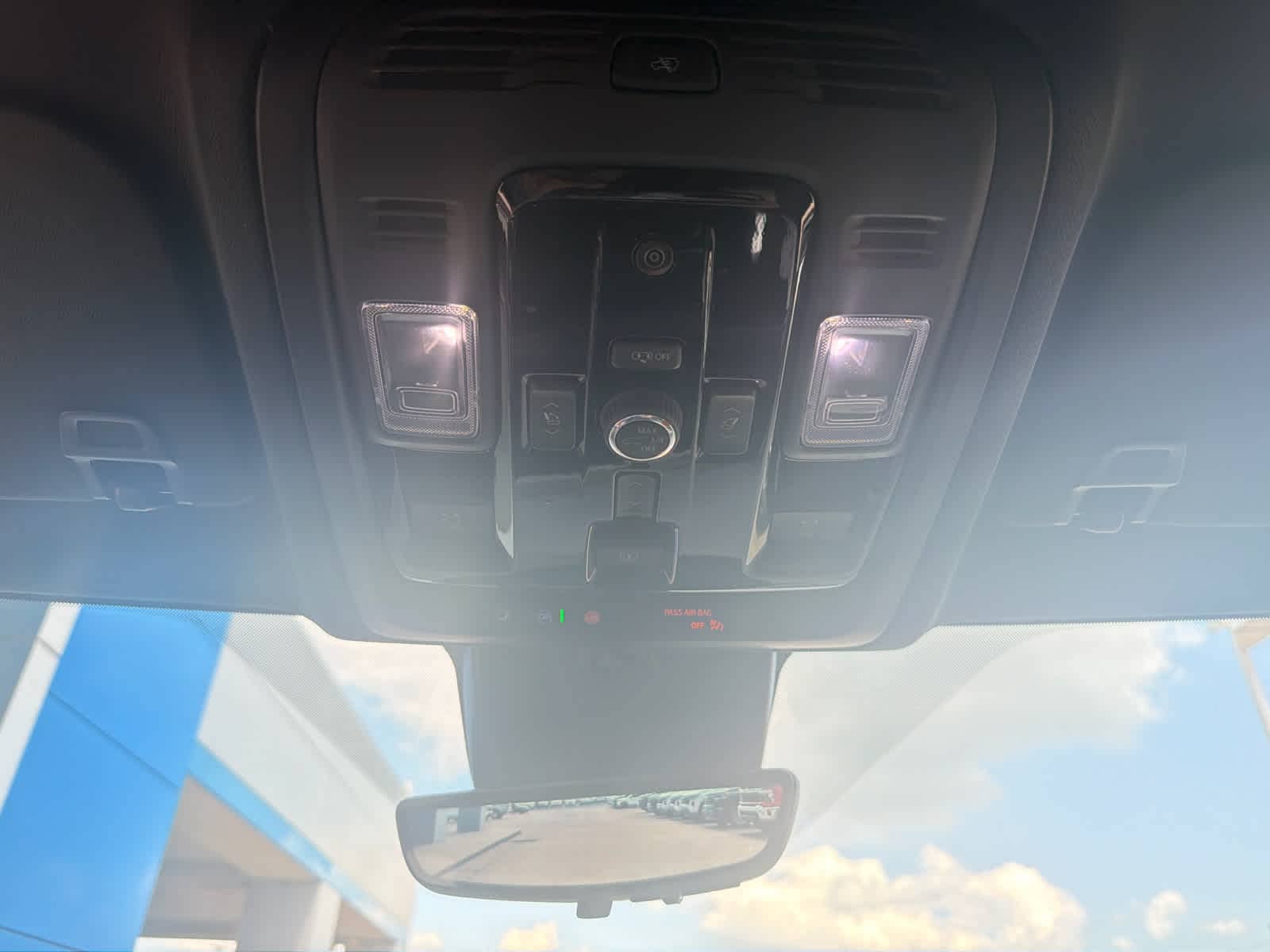 2026 Chevrolet Tahoe Premier - Photo 22