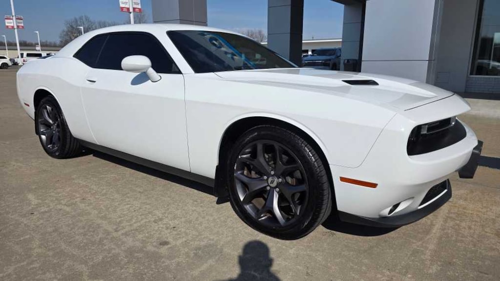 Used 2018 Dodge Challenger SXT Plus RWD
