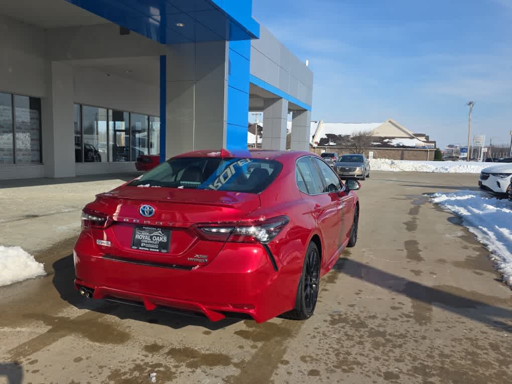 2024 Toyota Camry XSE - Photo 9