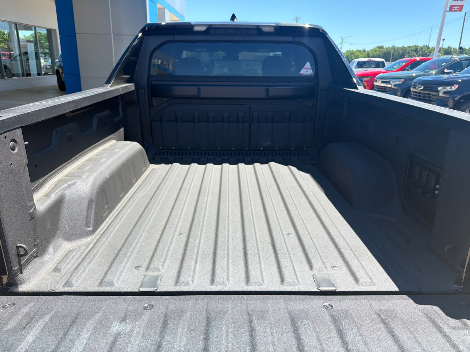 2025 Chevrolet Silverado EV RST - Photo 28