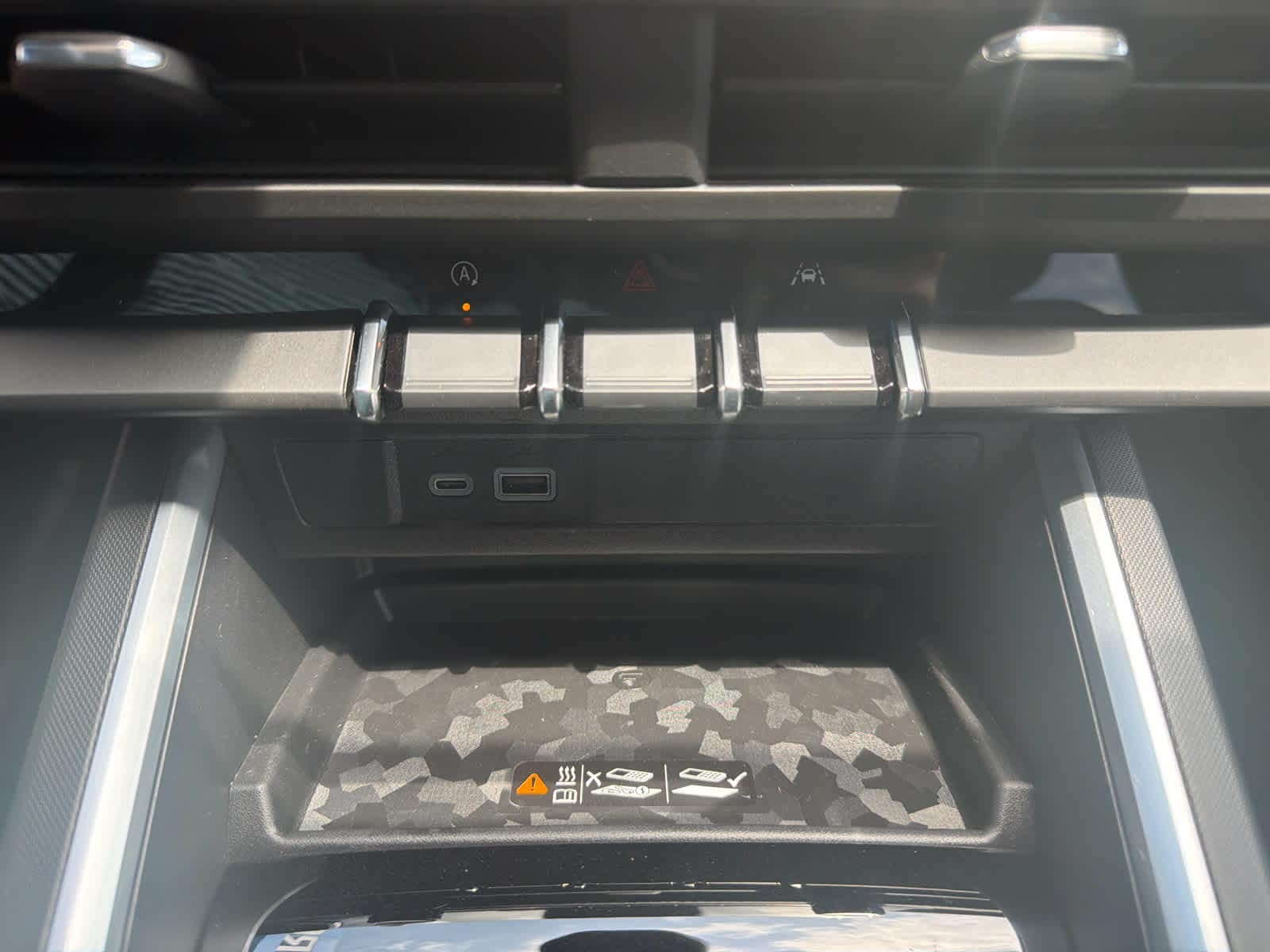 2026 Chevrolet Colorado LT - Photo 19