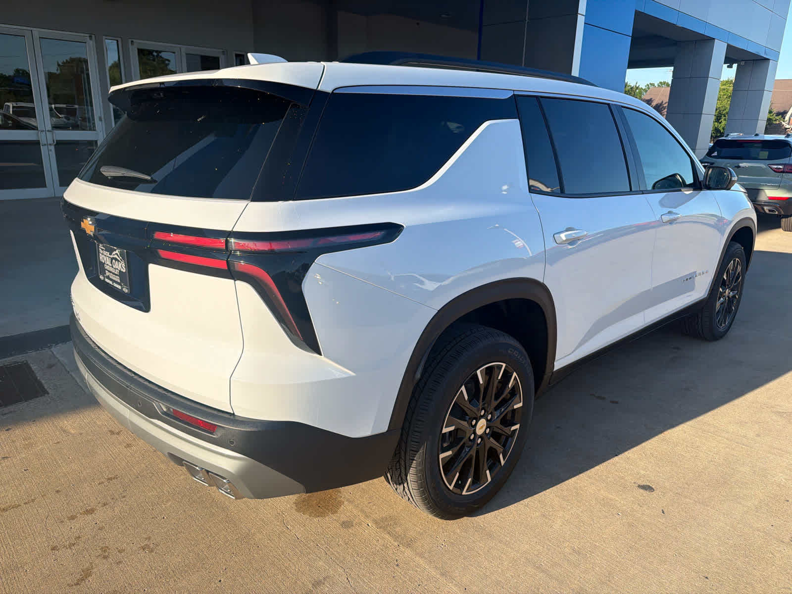 2026 Chevrolet Traverse LT - Photo 6