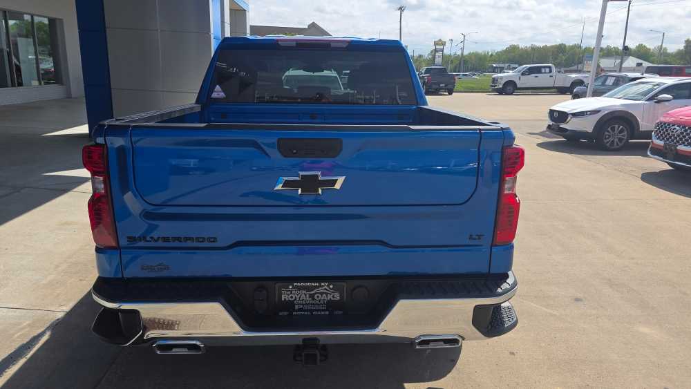 2024 Chevrolet Silverado 1500 LT - Photo 5